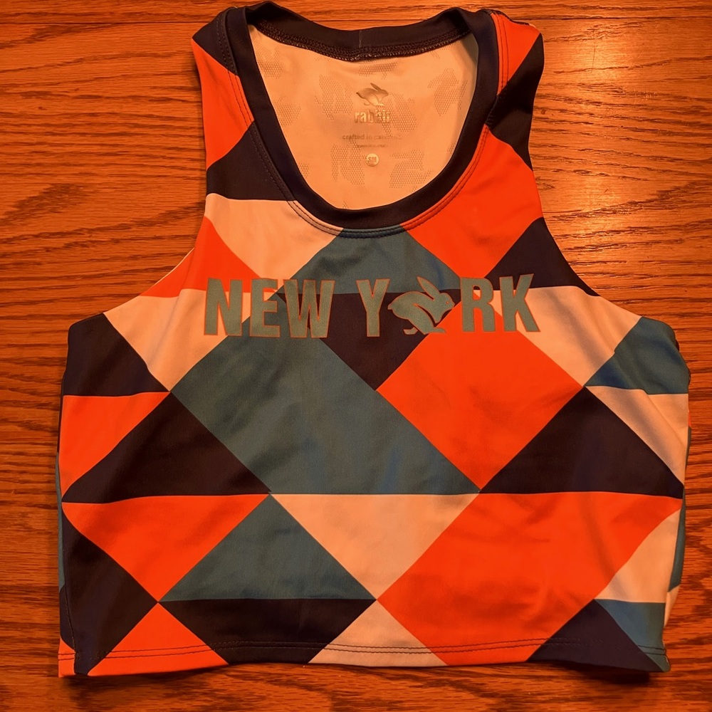 Rabbit New York crop top. Size small. Excellent used condition.